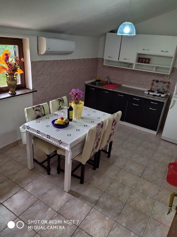 Apartmant Sucic Kaštela Eksteriør bilde